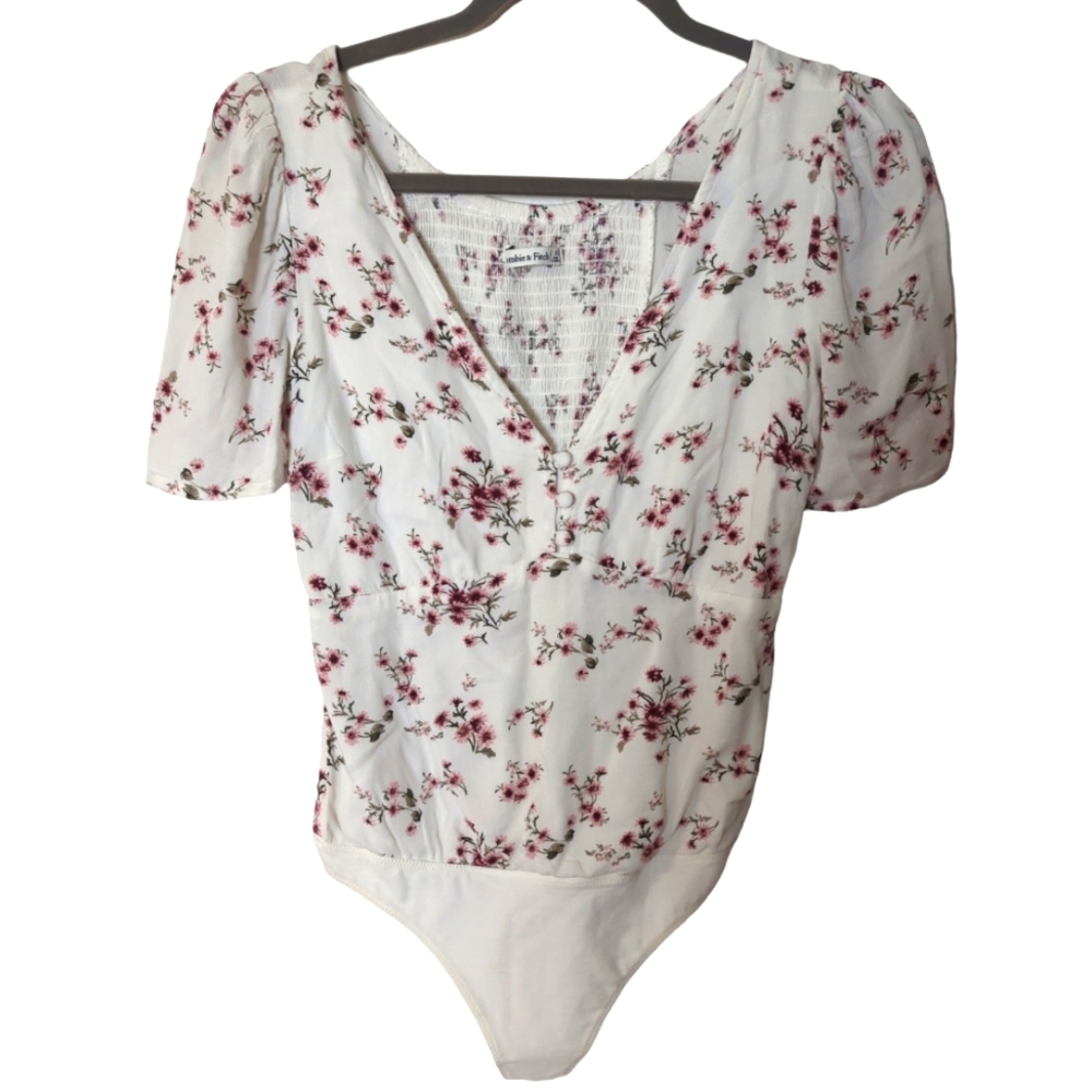 Abercrombie & Fitch Popover V-neck Bodysuit With Subtle Puff Sleeves Size XS